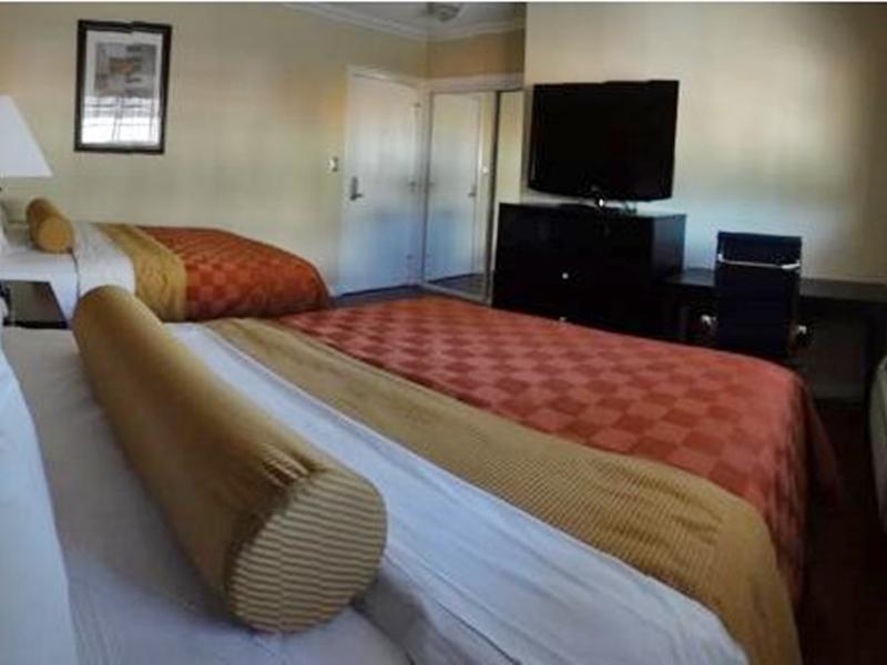 לוס אנג'לס Metropolitan Inn & Suites מראה חיצוני תמונה